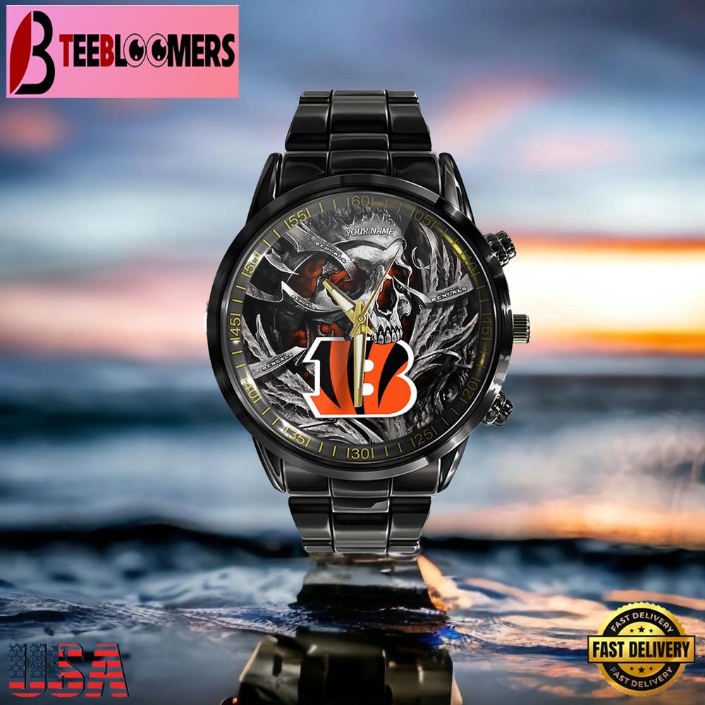 Custom Name Cincinnati Bengals NFL Men Black Stainless Steel Watch Gift For NFL Fans Custom Name Cincinnati Bengals NFL Men Black Stainless Steel Watch Gift For NFL Fans